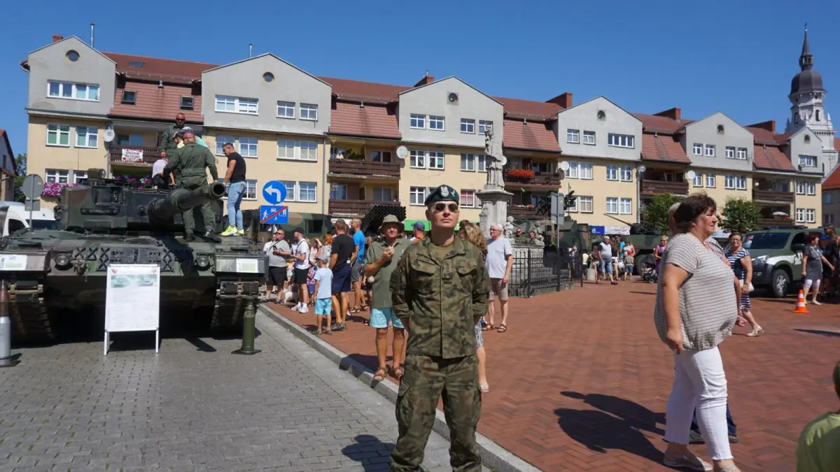 Obchody Święta Wojska Polskiego w Nowogrodźcu