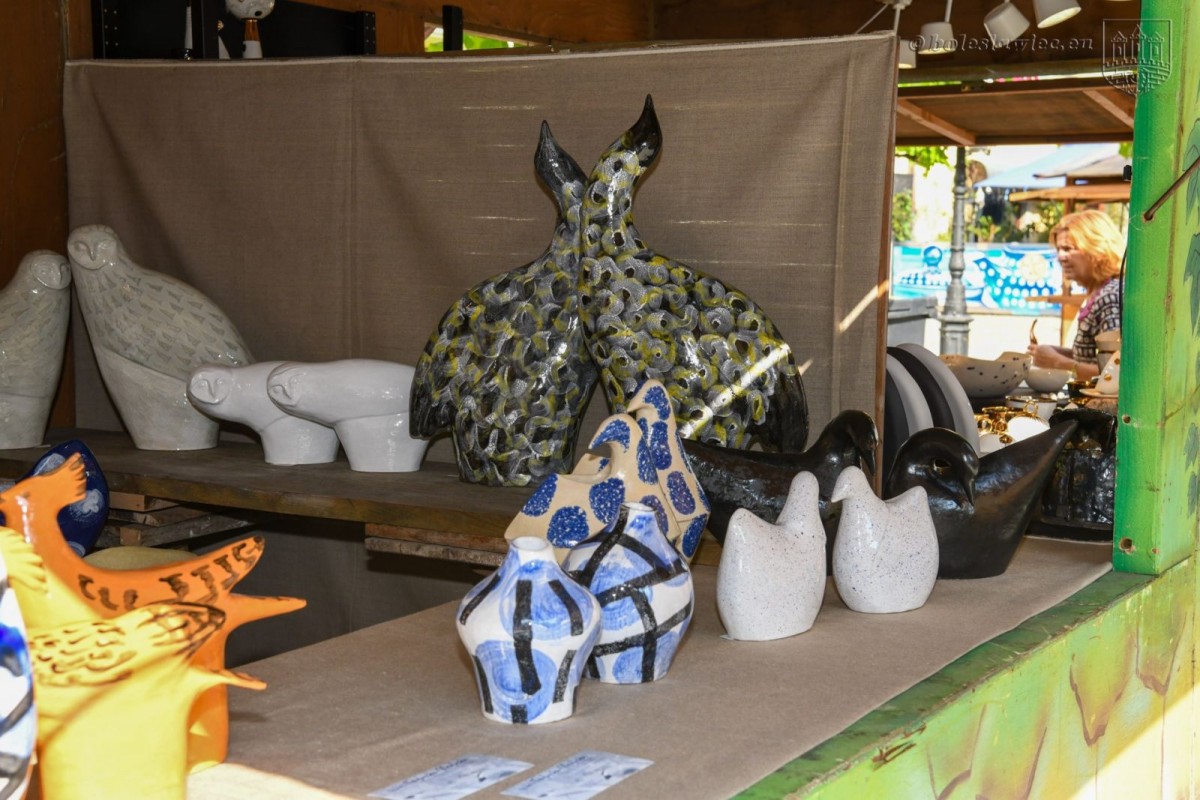 Trwają targi ceramiki