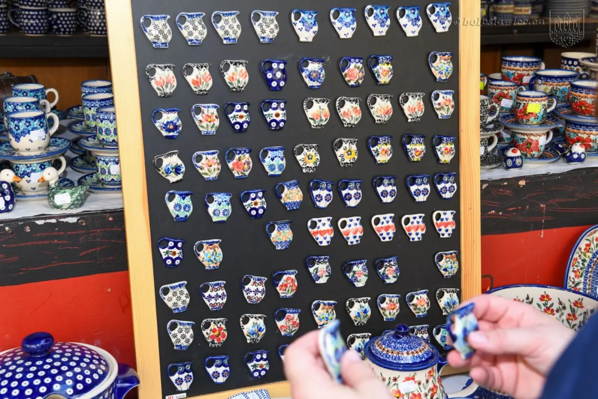 Trwają targi ceramiki