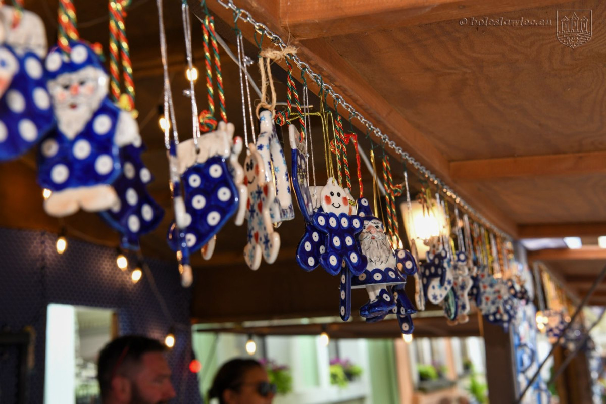 Trwają targi ceramiki