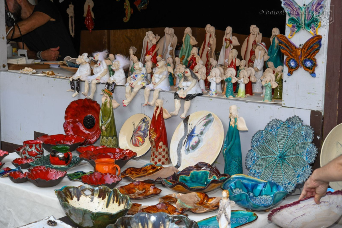 Trwają targi ceramiki