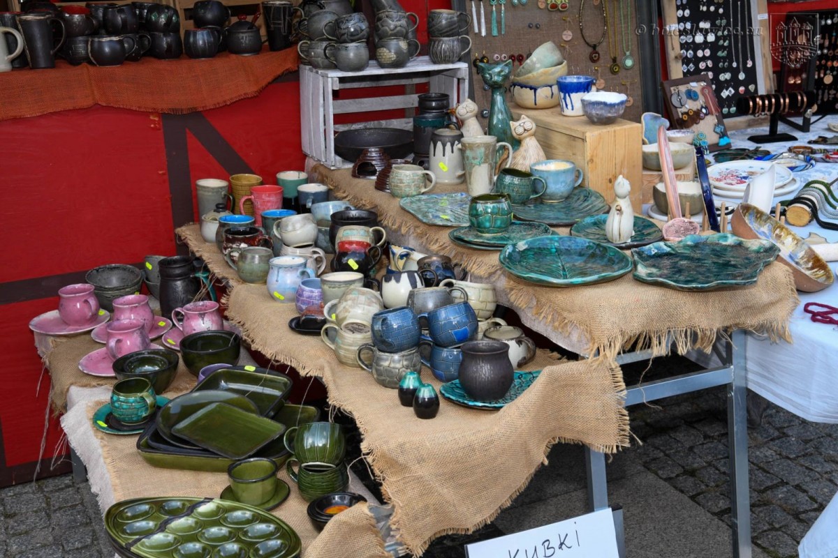 Trwają targi ceramiki