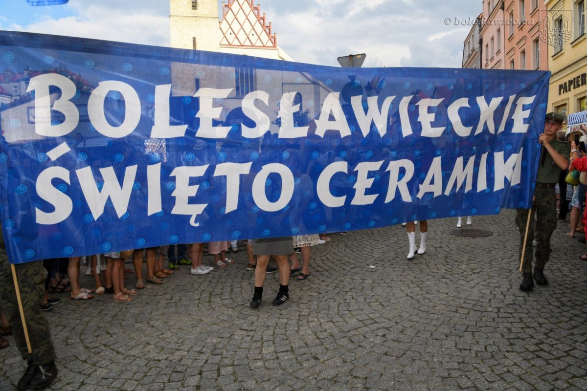 Kolorowa parada i otwarcie święta ceramiki 2023
