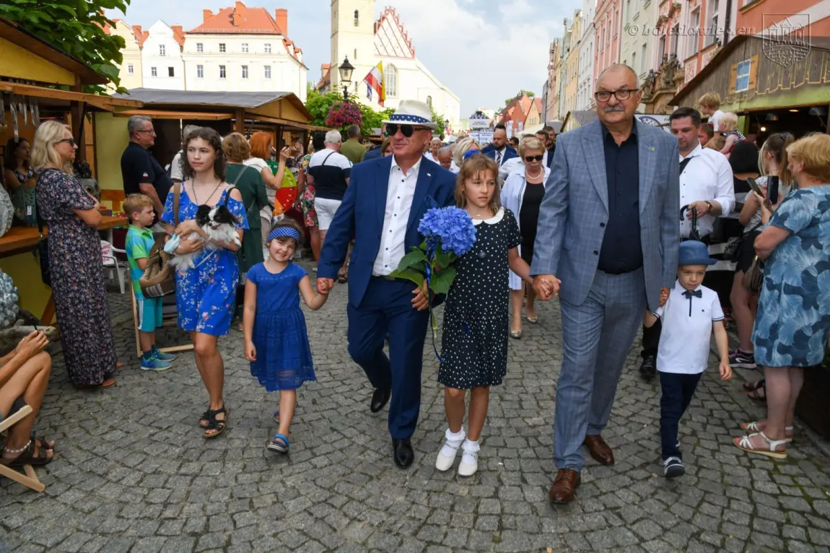 Kolorowa parada i otwarcie święta ceramiki 2023