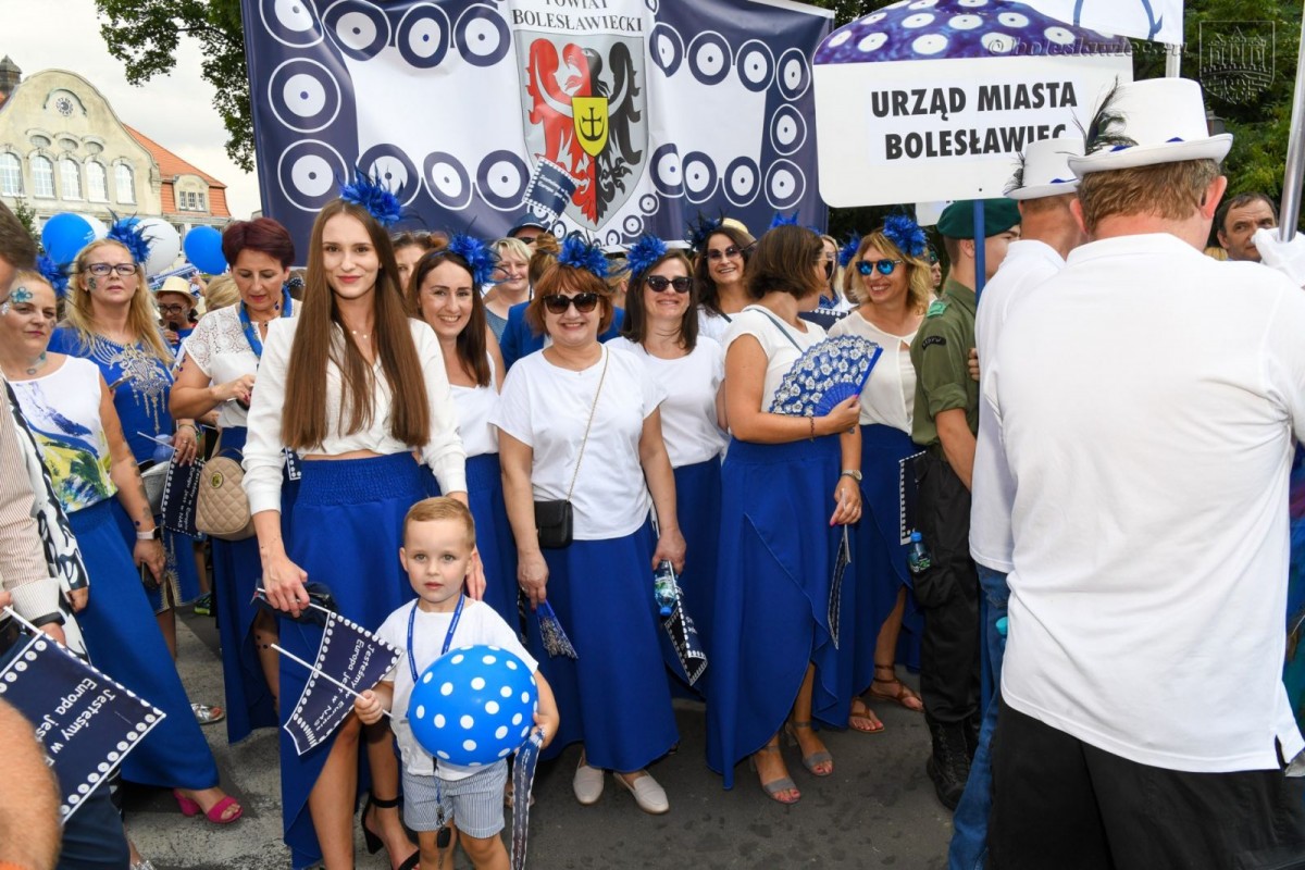 Kolorowa parada i otwarcie święta ceramiki 2023