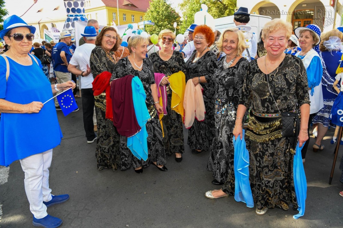 Kolorowa parada i otwarcie święta ceramiki 2023