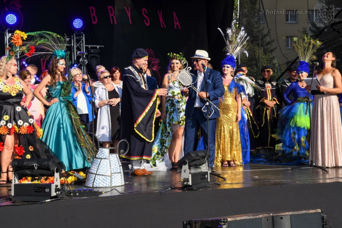 Kolorowa parada i otwarcie święta ceramiki 2023