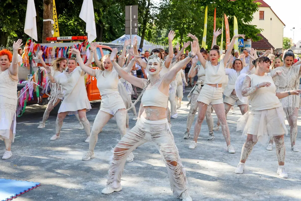 Glina Show i parada Gliniada 2023