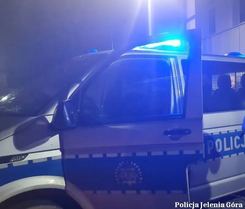 Wóz policyjny