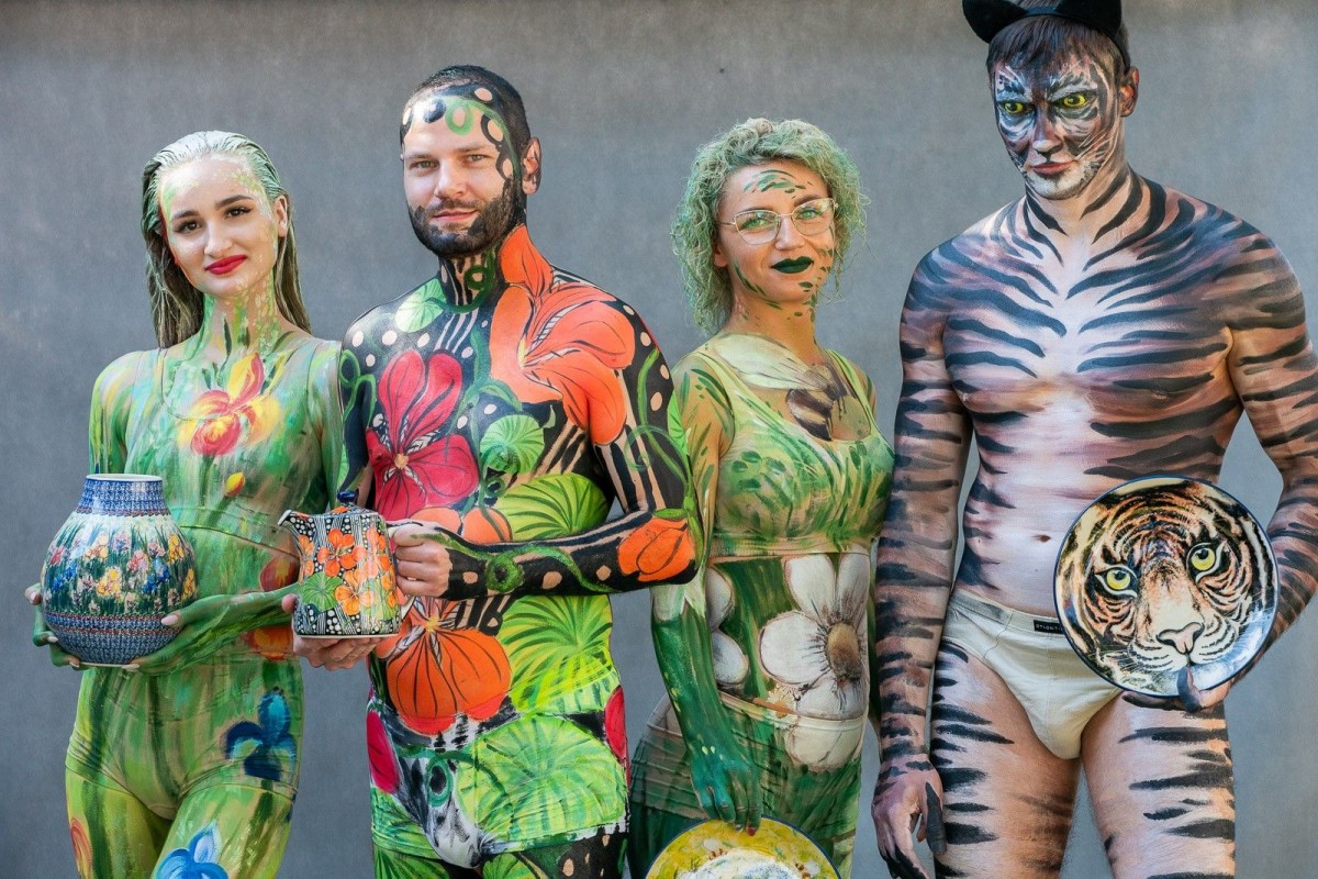 Prezentacja wzorów wykonanych podczas body painting na Glina Show 2023