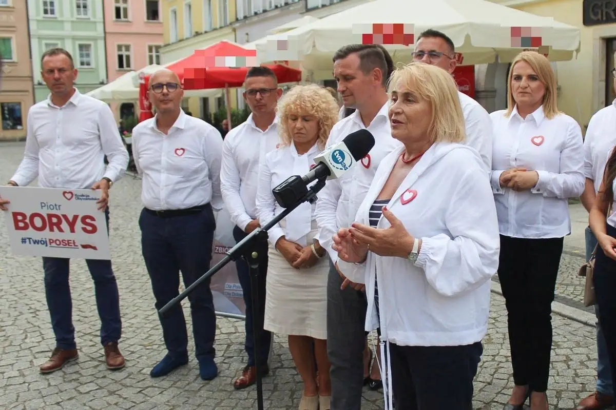 Kandydaci do Sejmu z Koalicji Obywatelskiej zaprezentowali się na rynku w Bolesławcu