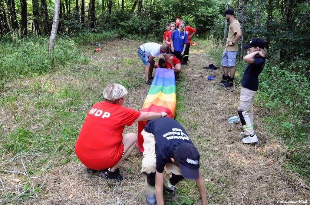 Spotkanie integracyjne młodych strażaczek i strażaków z trzech powiatów