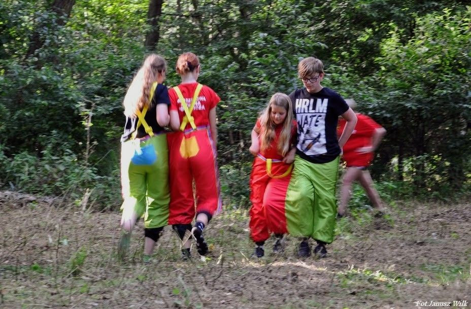 Spotkanie integracyjne młodych strażaczek i strażaków z trzech powiatów