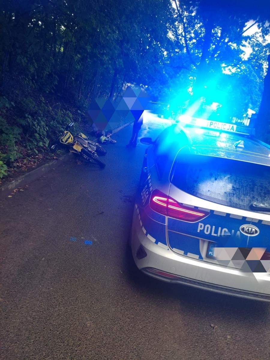 Pijany 33-latek crossem uciekał przed policją