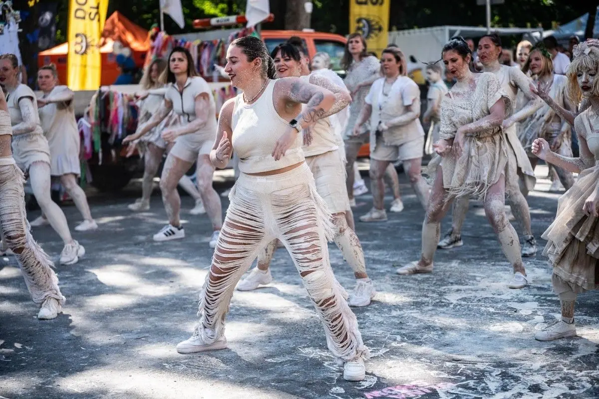 Zumba Team Joanna i Magdalena podczas występu na Gliniadzie 2023