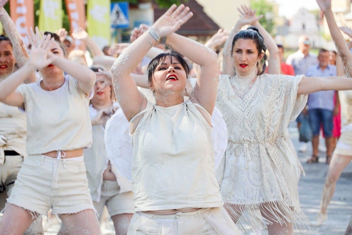 Zumba Team Joanna i Magdalena podczas występu na Gliniadzie 2023