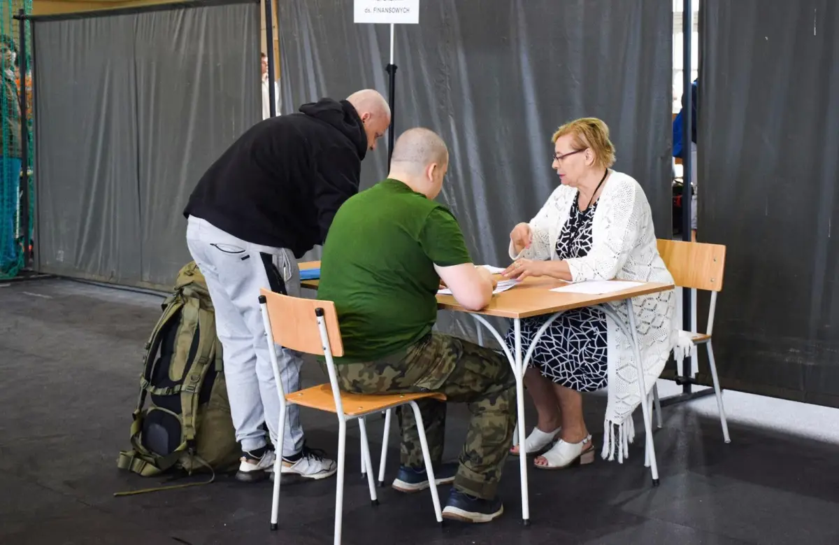 Niemal 80 elewów przekroczyło mury 23 Śląskiego Pułku Artylerii w Bolesławcu