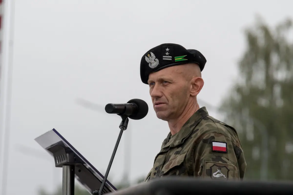Uroczystość w 10 Brygadzie Kawalerii Pancernej w Świętoszowie