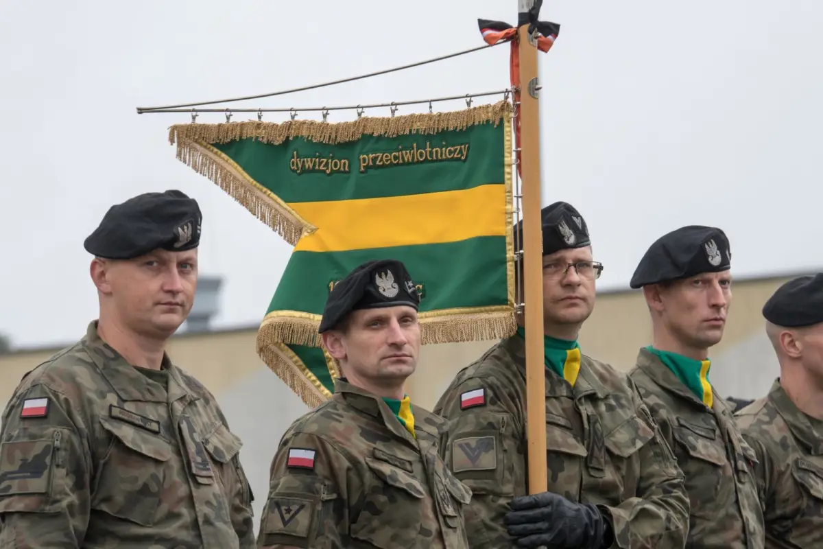 Uroczystość w 10 Brygadzie Kawalerii Pancernej w Świętoszowie