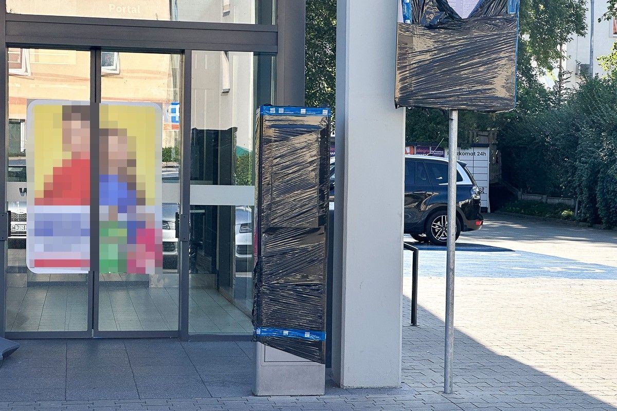 Parking przy Lidlu w Bolesławcu