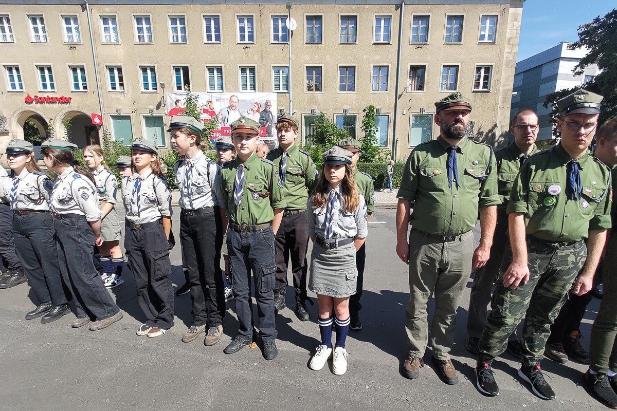 Uroczystość przy ulicy Bankowej
