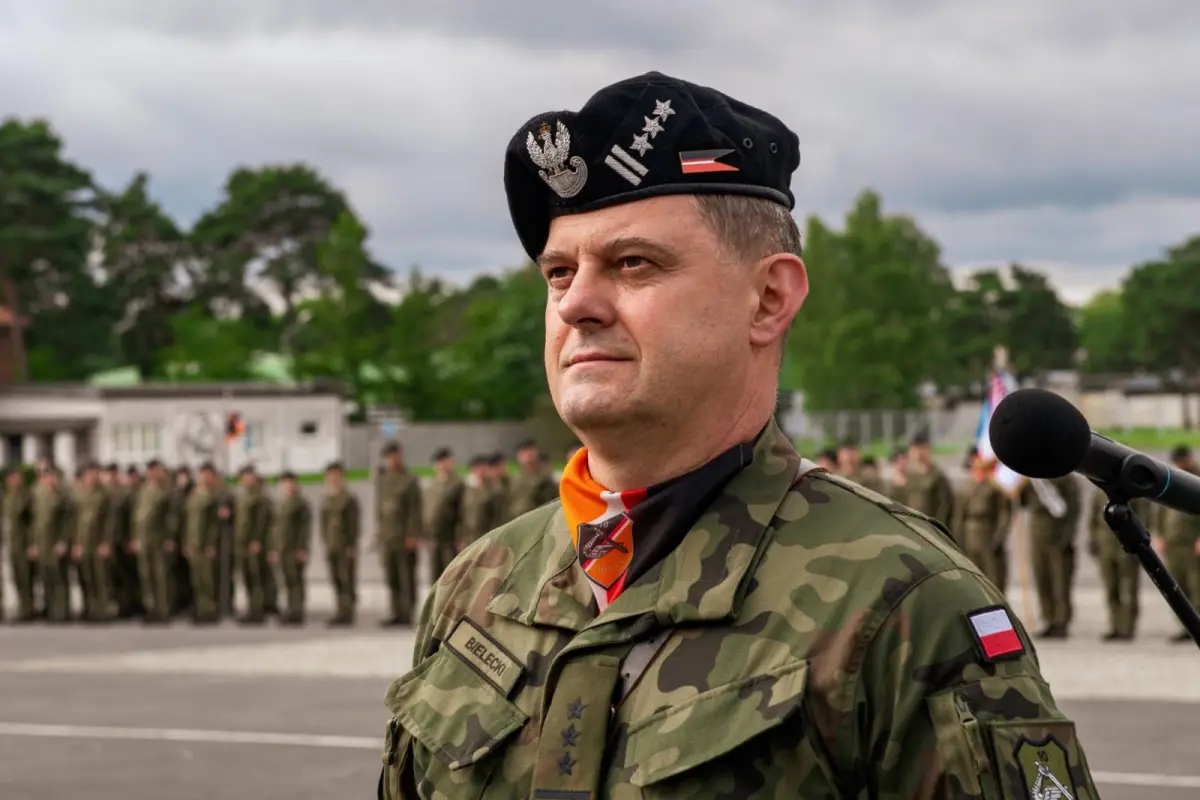 Pożegnali żołnierzy, którzy ruszą z misją na Bliski Wschód