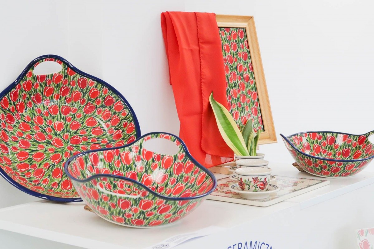 Ceramika z firmy Zakłady Ceramiczne „Bolesławiec”