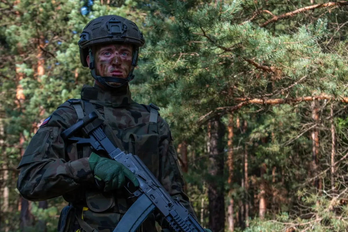 Elewi w pancernej brygadzie. Pierwszy tydzień szkoleniowy dobiegł końca