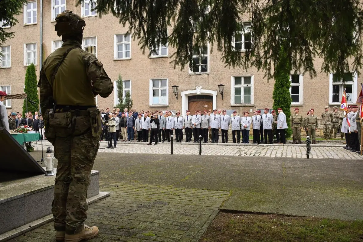 Wojskowe święto w Bolesławcu i Dobrej