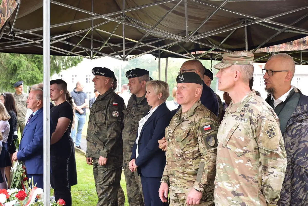 Wojskowe święto w Bolesławcu i Dobrej