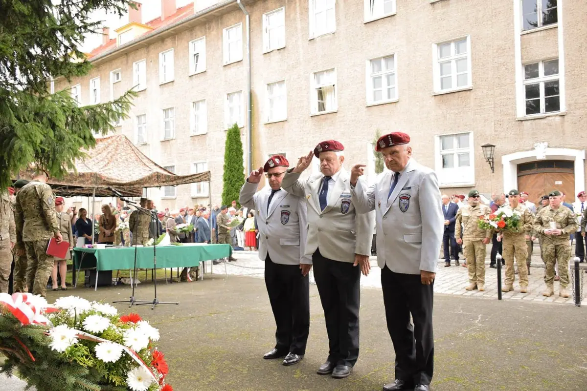 Wojskowe święto w Bolesławcu i Dobrej