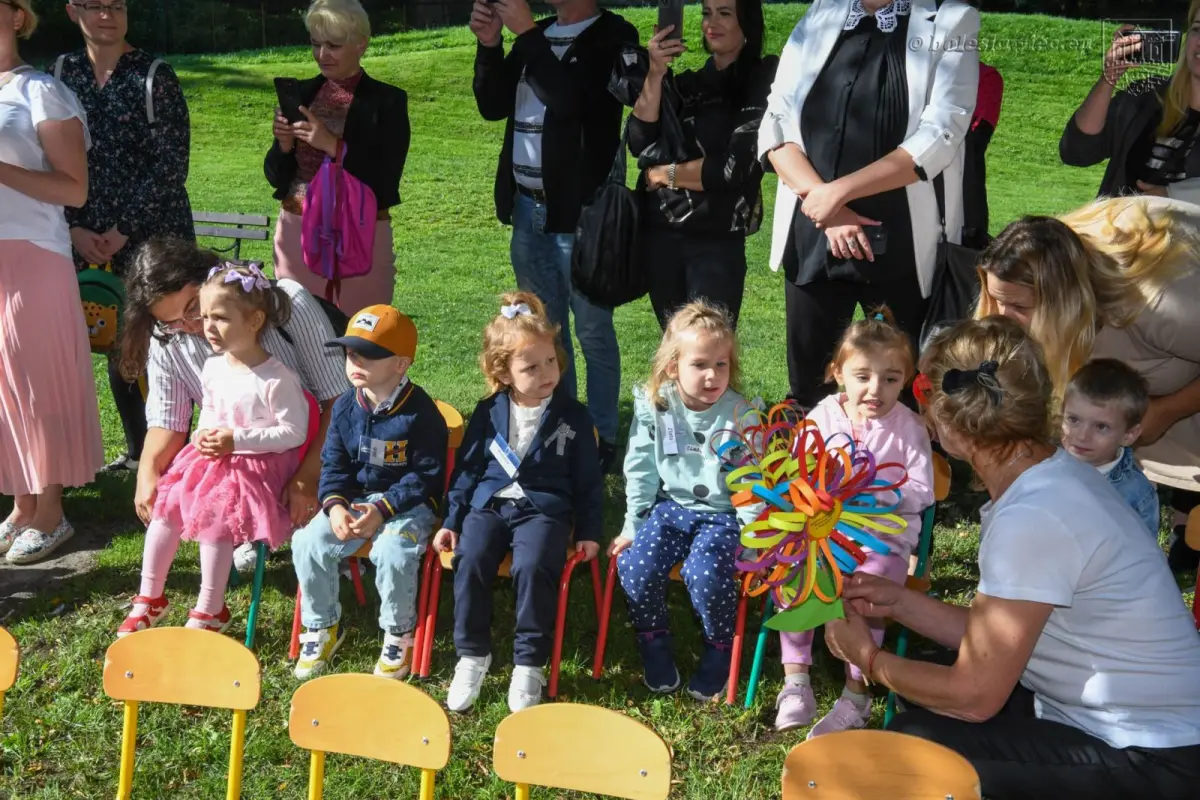 Ponad 930 dzieci rozpoczęło nowy rok (przed)szkolny w miejskich placówkach
