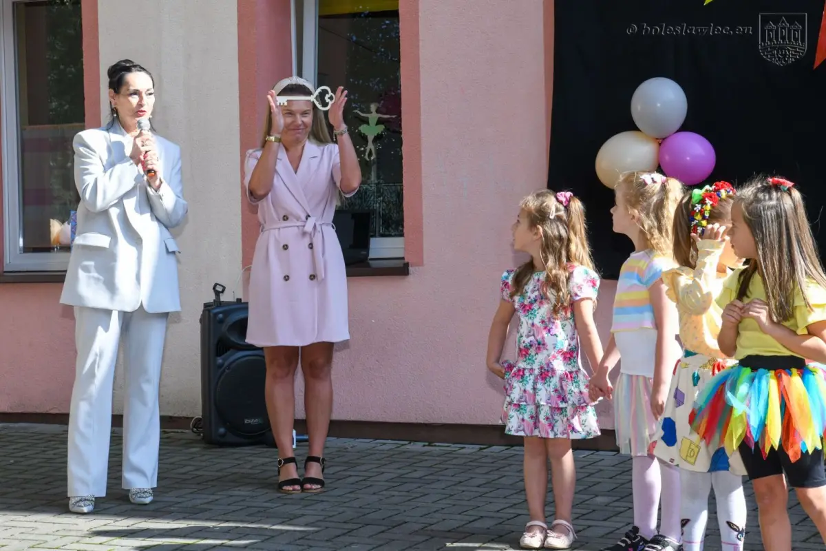 Ponad 930 dzieci rozpoczęło nowy rok (przed)szkolny w miejskich placówkach