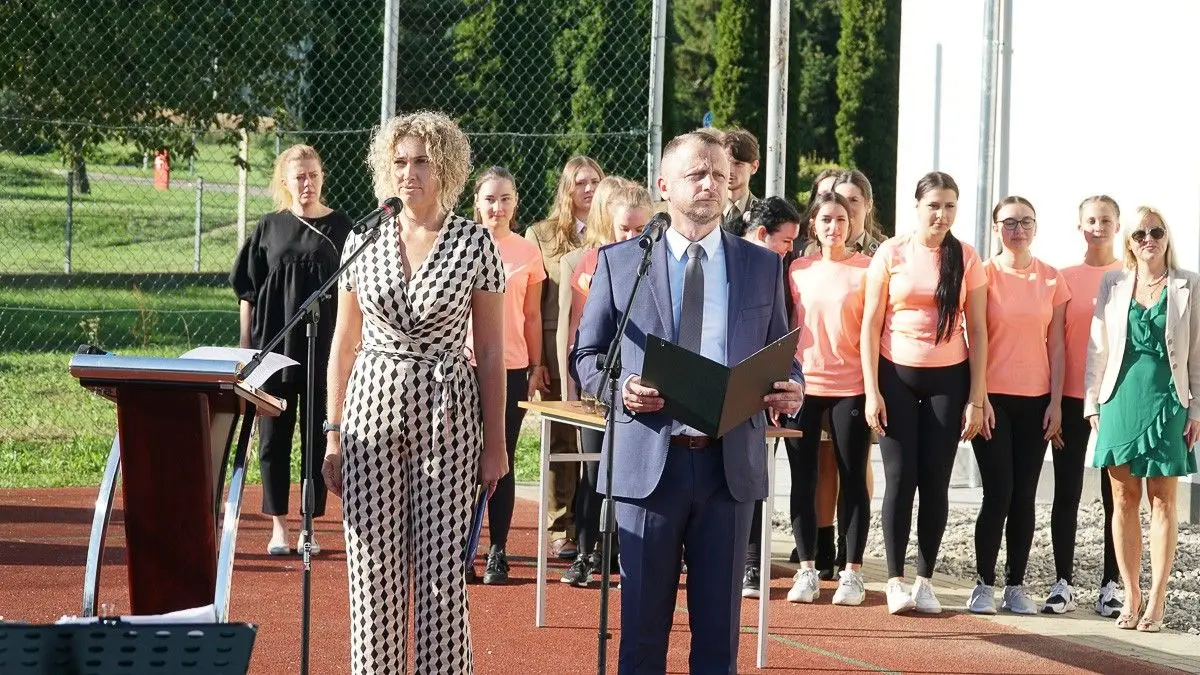 Rozpoczęcie roku szkolnego w Zespole Szkół Budowlanych w Bolesławcu