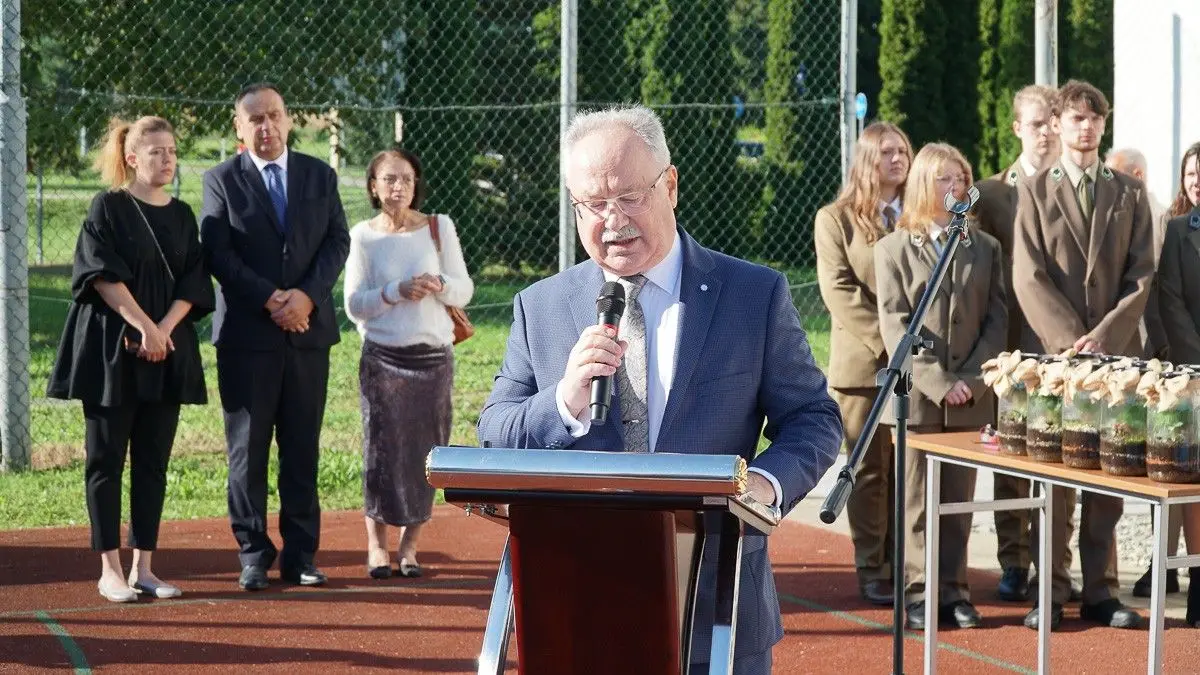 Rozpoczęcie roku szkolnego w Zespole Szkół Budowlanych w Bolesławcu