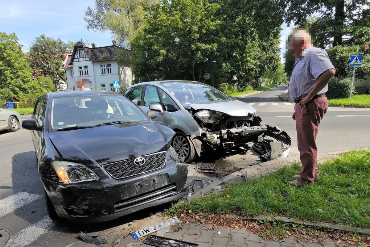 Kolizja przy Jeleniogórskiej