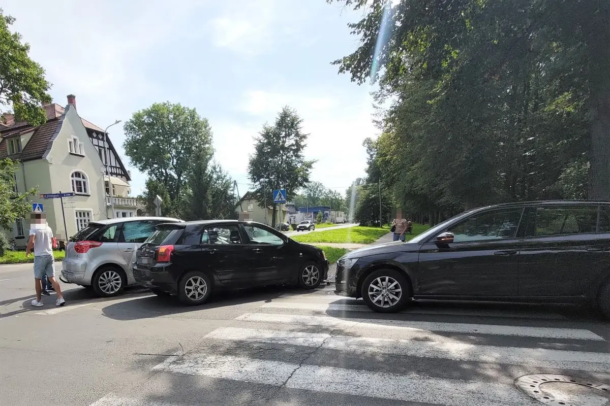 Kolizja przy Jeleniogórskiej