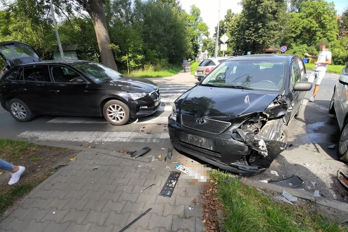 Kolizja przy Jeleniogórskiej