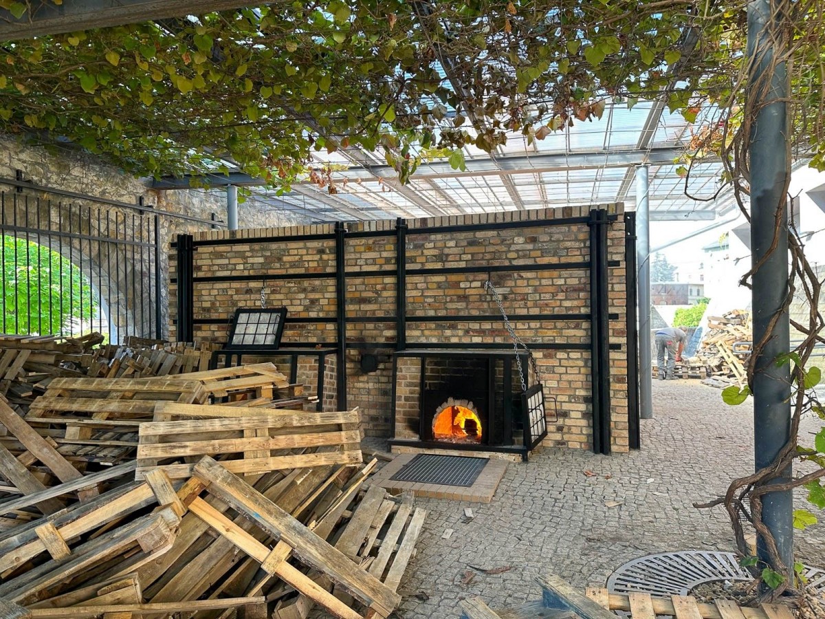 Zadymienie z pieca w Muzeum Ceramiki