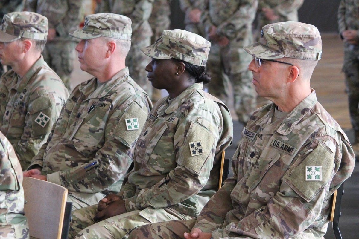 Ceremonia przekazania dowodzenia nad misją US Army w Europie odbyła się w Bolesławcu