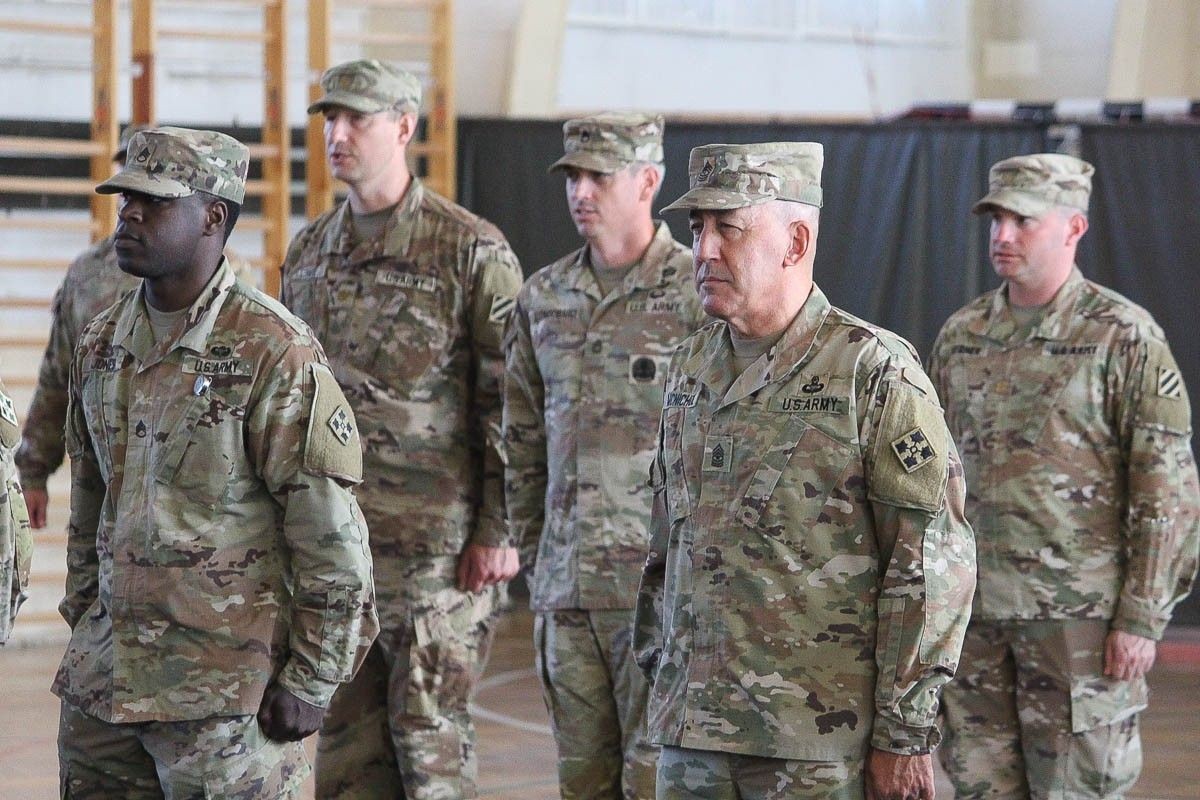 Ceremonia przekazania dowodzenia nad misją US Army w Europie odbyła się w Bolesławcu