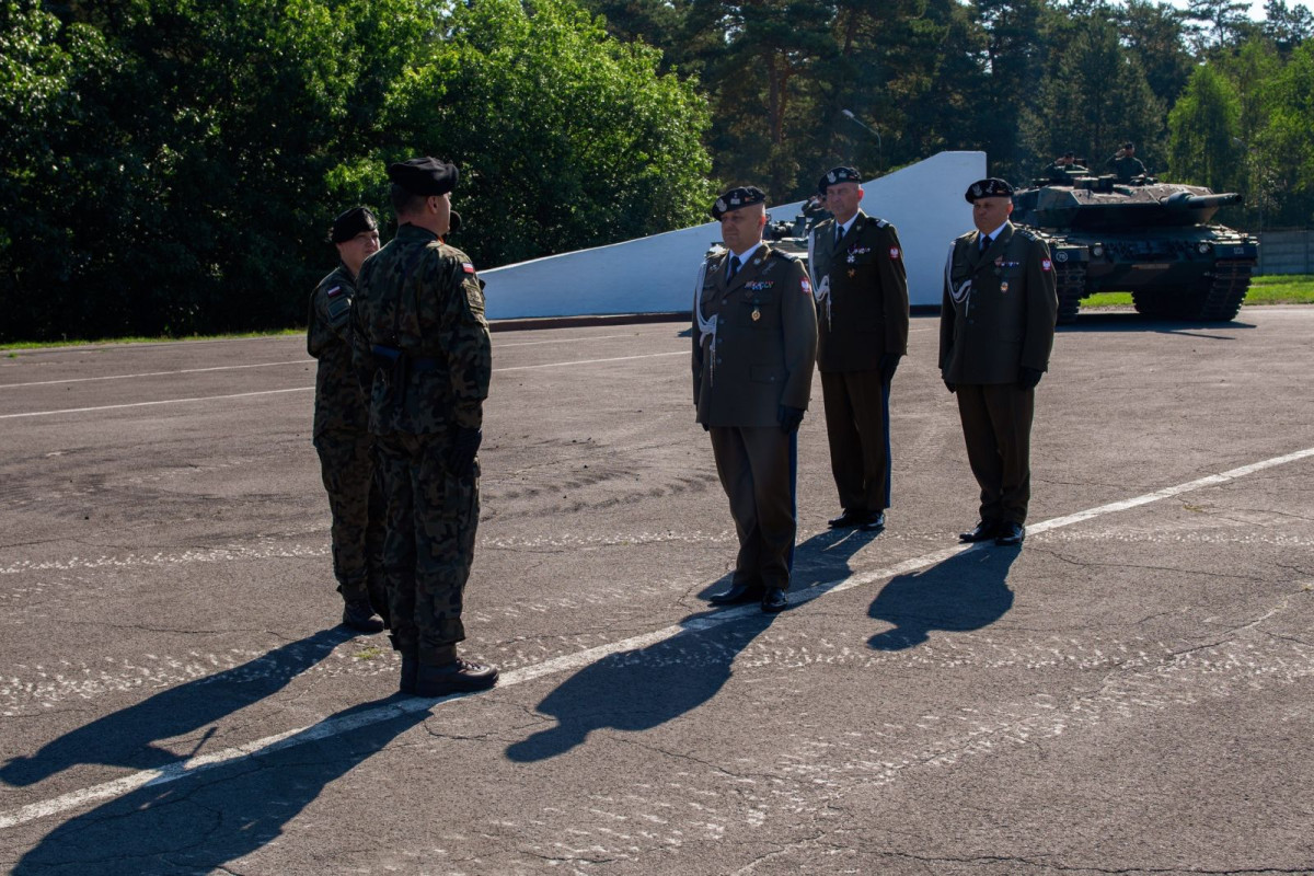Uroczystość w 10 Brygadzie Kawalerii Pancernej w Świętoszowie