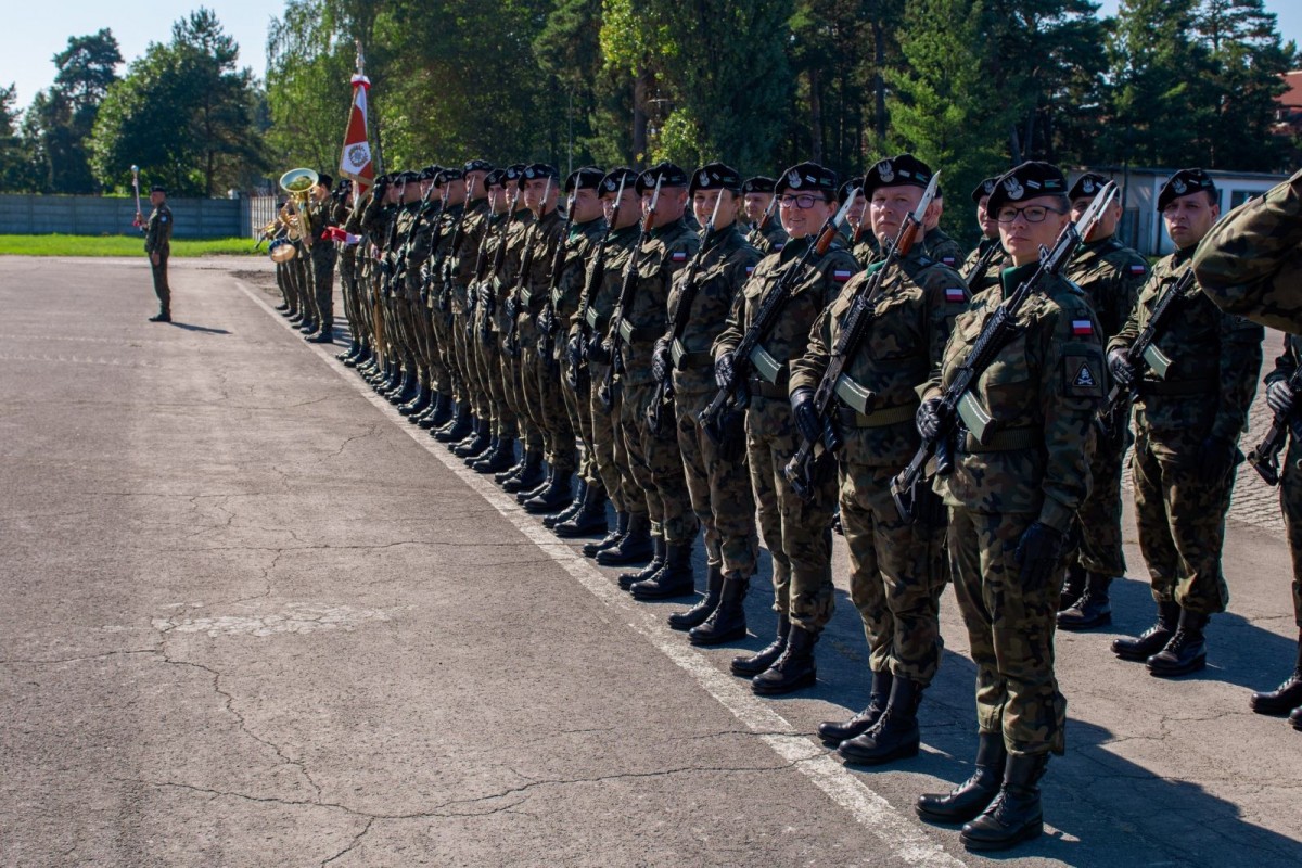 Uroczystość w 10 Brygadzie Kawalerii Pancernej w Świętoszowie