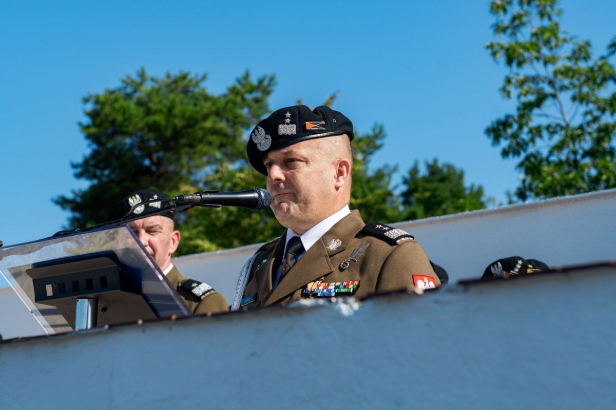 Uroczystość w 10 Brygadzie Kawalerii Pancernej w Świętoszowie