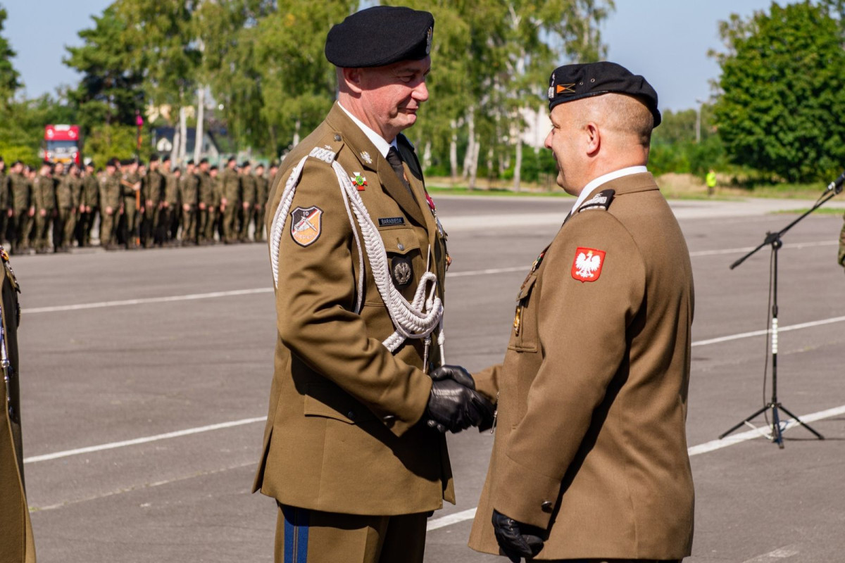 Uroczystość w 10 Brygadzie Kawalerii Pancernej w Świętoszowie