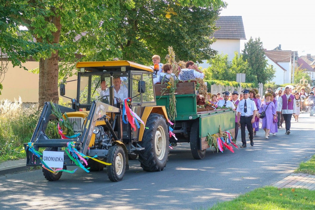 Dożynki gminne w Gromadce
