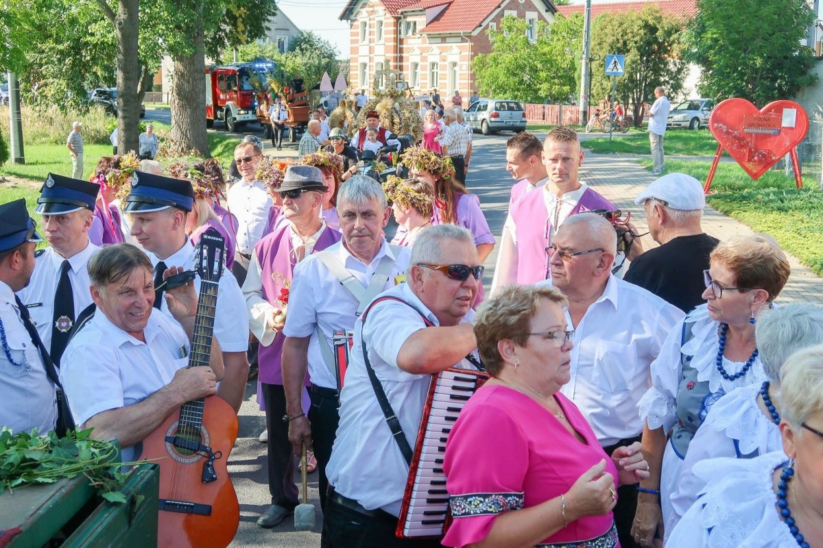 Dożynki gminne w Gromadce