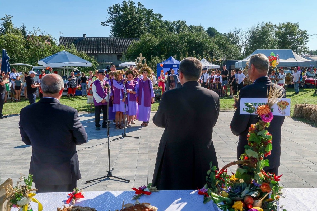 Dożynki gminne w Gromadce