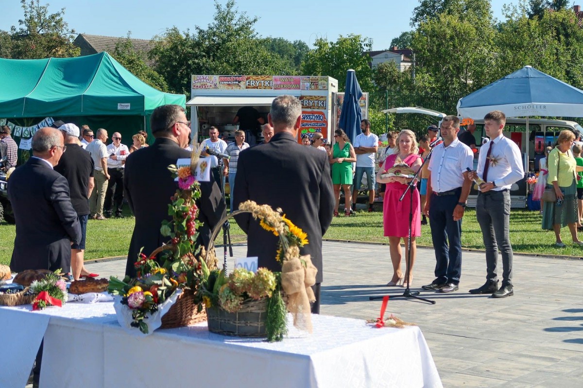 Dożynki gminne w Gromadce