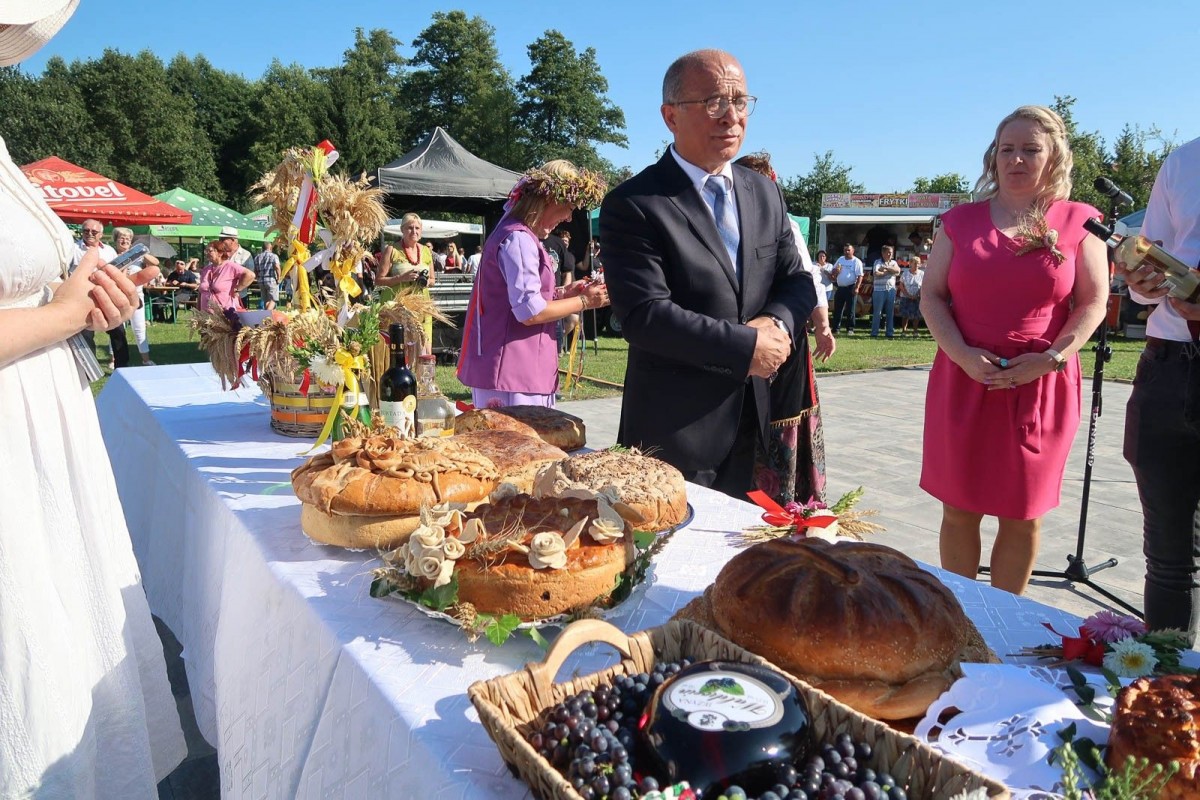 Dożynki gminne w Gromadce
